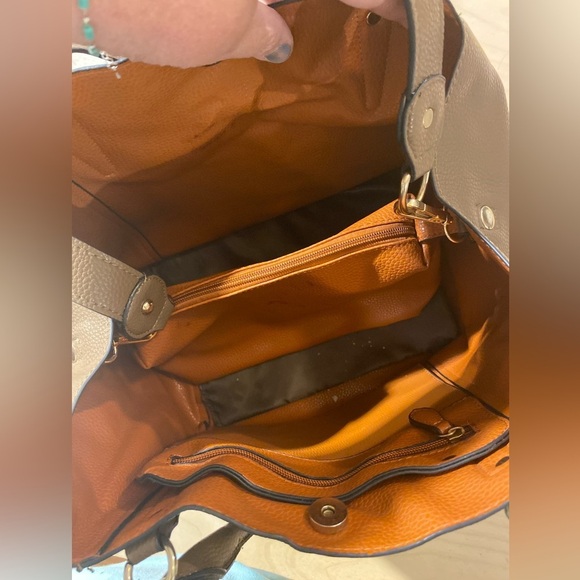 Shoulder Handbag ((P) - Picture 15 of 15